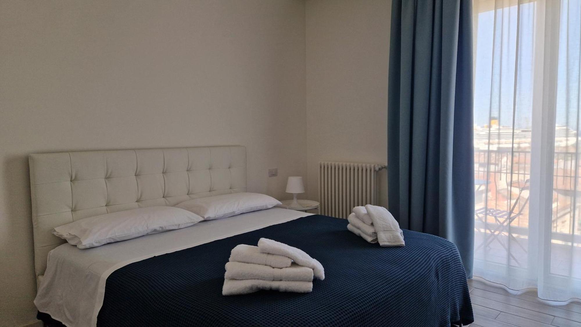 Orlando Rooms CTA Eksteriør billede
